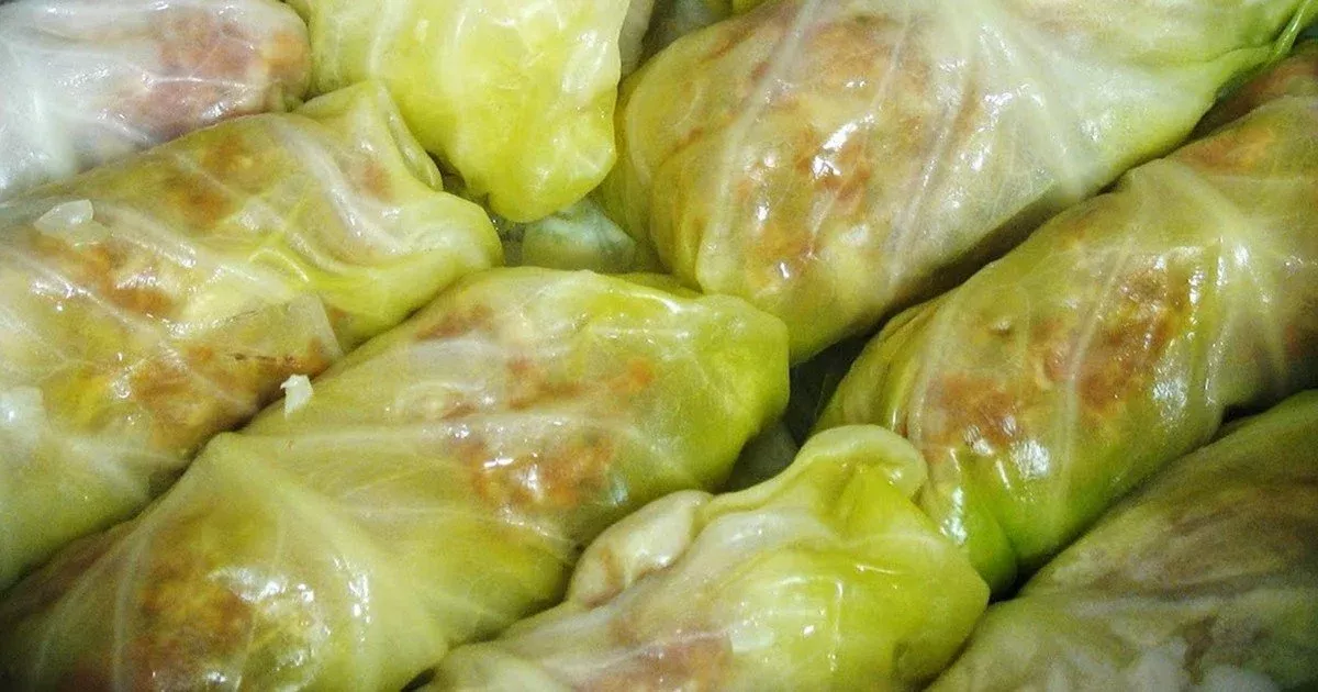 Як швидко приготувати капусту для голубців без варіння: листя буде м’яким і не рватиметься