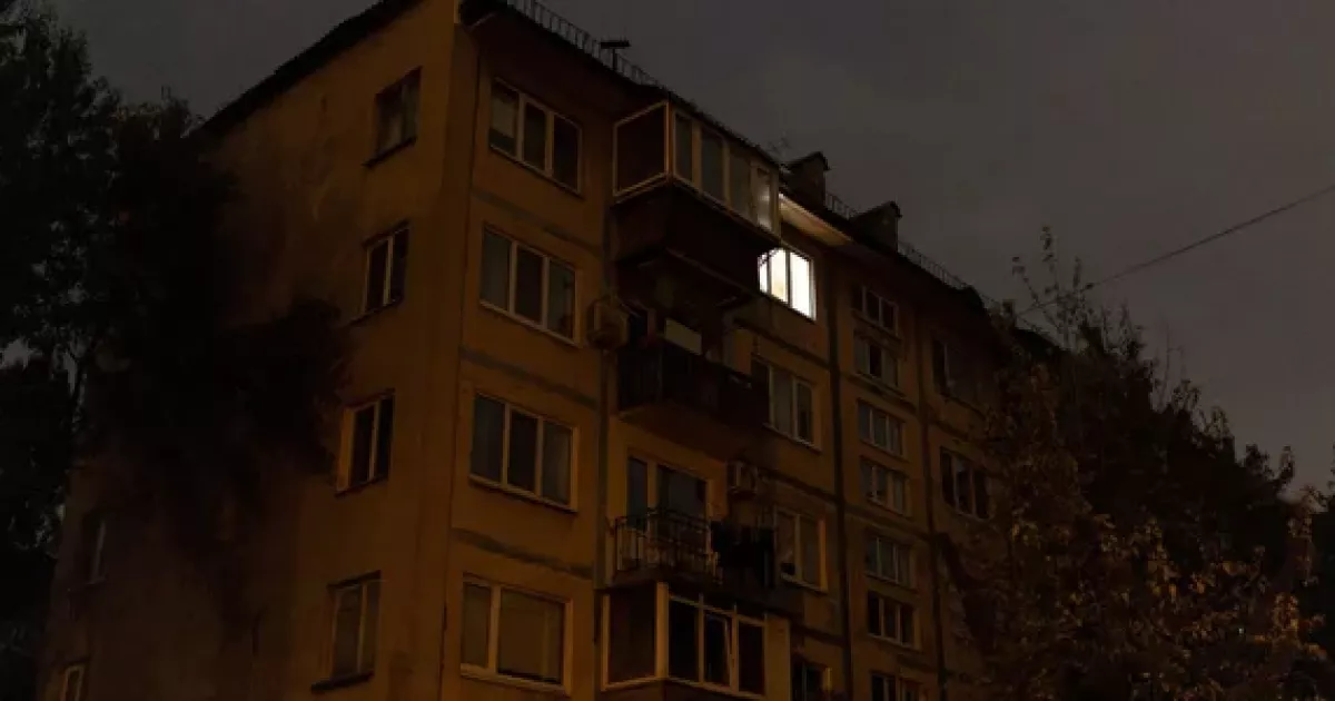 У Києві після ударів балістикою проблеми зі світлом і теплом: усі деталі про наслідки нічної атаки