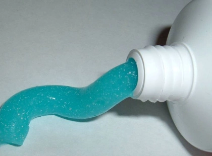 Як зубна паста змінила гігієну: історія винаходу