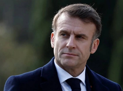 Макрон знову ганьбиться на камеру: чи відновиться його президентство?