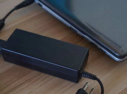 Ви вбиваєте батарею ноутбука щодня: ось як заряджати його правильно