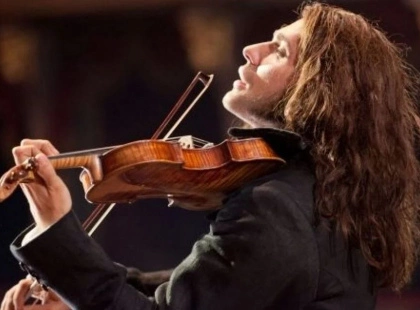 Чому пісні постійно застрягають у голові: вчені розгадали цю таємницю