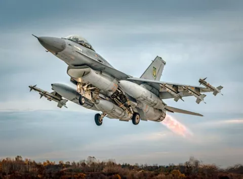 Чому F-16 та Mirage не змогли перехопити ракети і дрони: у Повітряних Силах назвали причину