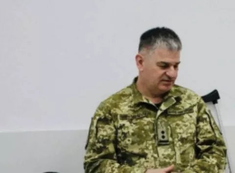 На Закарпатті ексголова ТЦК задекларував 240 тис. валюти і 4 квартири