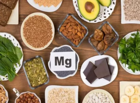 10 перекусів із магнієм, які варто додати до раціону для здоров’я серця й нервів