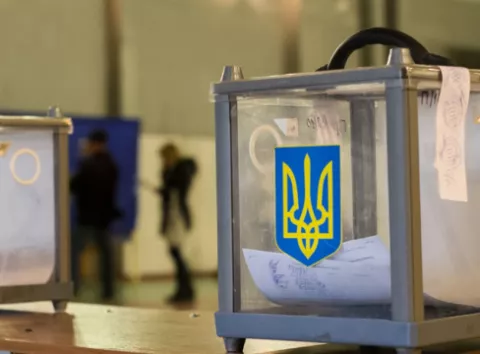 FT пише про вибори в Україні навесні: влада та експерти пояснили, чому цей сценарій проблемний