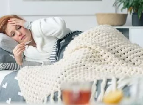 В Україні лютують грип та коронавірус: чому це небезпечно та які симптоми захворювання