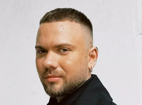 Laud зізнався про вроджену генетичну аномалію і рідкісний діагноз: «Сильно соромився»