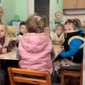 «Приносьте грілки»: у київському садочку температура впала до +2°С — як рятують дітей