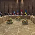 Переговори у Женеві: про що домовляються Україна й росія і яка дата критична для Трампа