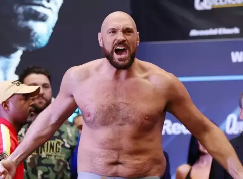 Ф’юрі вказав на зірок суперважкої ваги