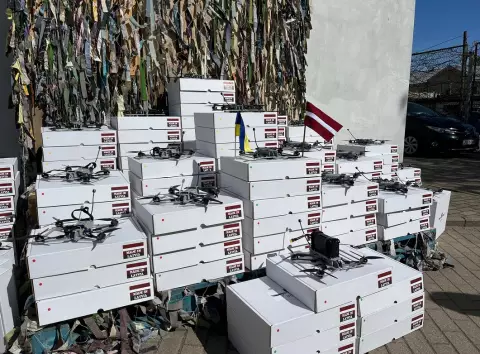 Латвія відправляє 1500 дронів Україні — міністр оборони